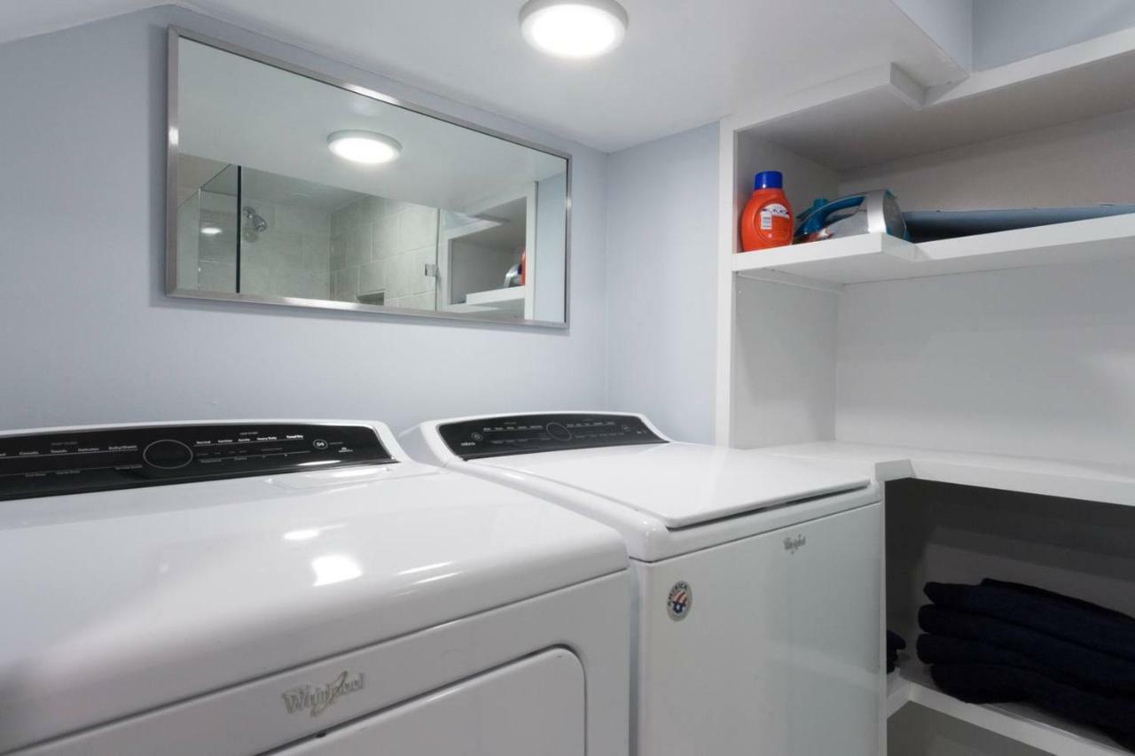 Luxury 2 Bedroom Apartment W/ Free Parking Washington Bagian luar foto